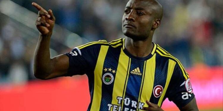 Havaalanında tel örgüleri aşarak uçağa giren kişi yakalandı