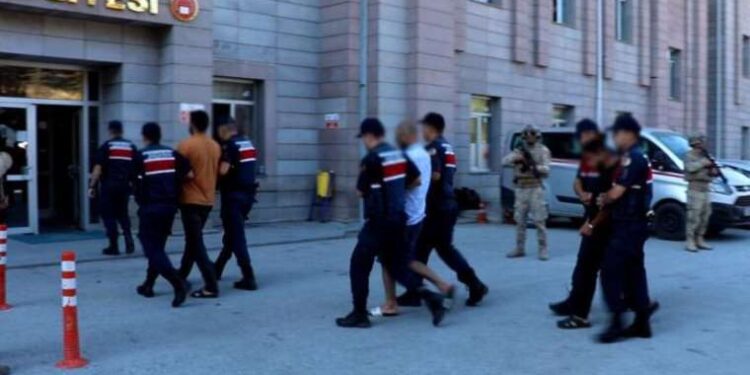 Hindistan’dan Yunanistan’a 40 yıl sonra ilk ziyaret