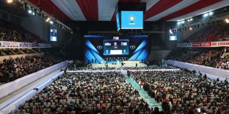 AKP'nin 4. Olağanüstü Büyük Kongresi bugün yapılacak