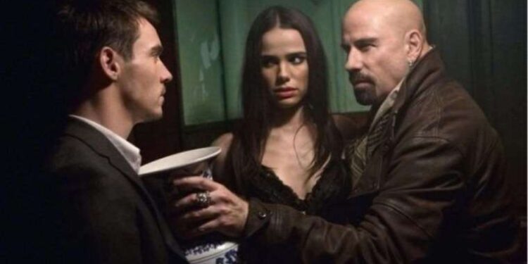 Paris'ten Sevgilerle filminin konusu ne? Paris'ten Sevgilerle filminin oyuncuları kim?