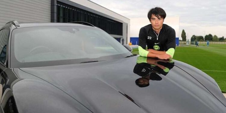 ‘İntihar etti’ denildi, dosyası kapatıldı… İngiliz anne, kızının eşyalarını 3 yıl sonra teslim aldı