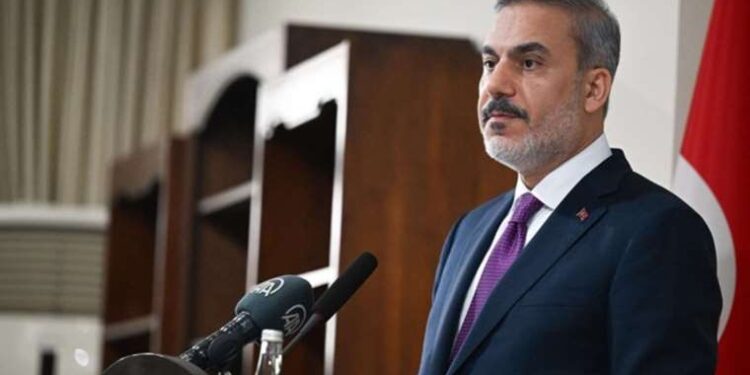 Ukrainian President to request Parliament’s dismissal of Defense Minister