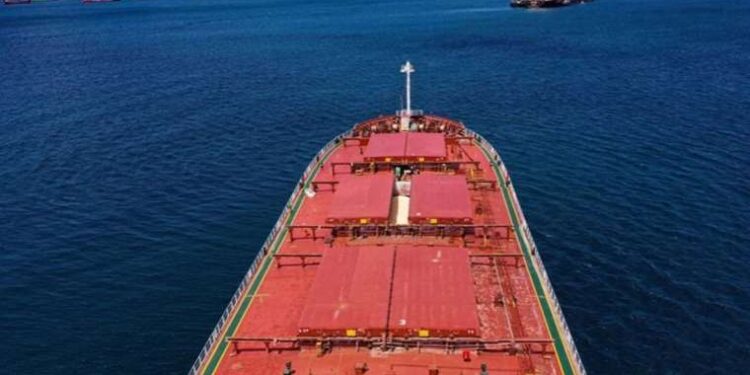 Boş yolu paylaşamadılar: E-5 karayolunda tehlikeli inatlaşma…