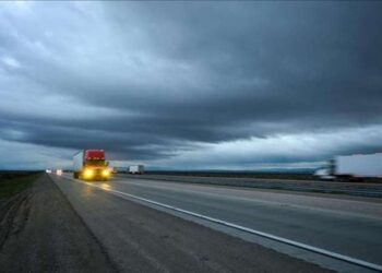 Ataşehir’de oto yıkamacıda ‘bagaj kapağını sert kapattın’ kavgası