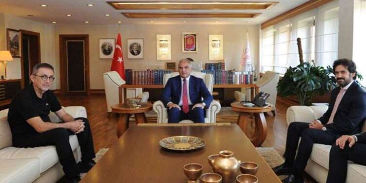 Nuri Bilge Ceylan’dan Bakan Ersoy’a ziyaret