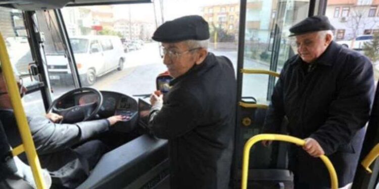 65 yaş üzeri ücretsiz ulaşımda devlet desteği yetersiz bulundu: İşte yeni formül