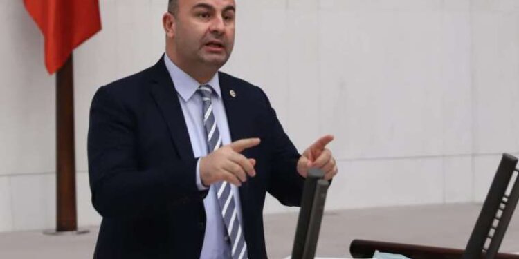 CHP'li Arslan: Yurttaşa icra, şirketlere rica