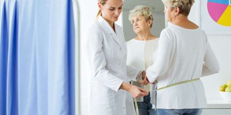 Menopoz göbeğinden bu tavsiyelerle kurtulun!