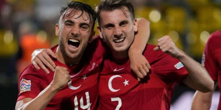 Kerem Aktürkoğlu'ndan Yunus Akgün'e veda mesajı