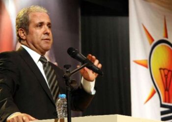 AKP’nin MKYK listesine giremedi, ateş püskürdü: ‘Bu yoz akıl, partiyi için için çürütüyor’