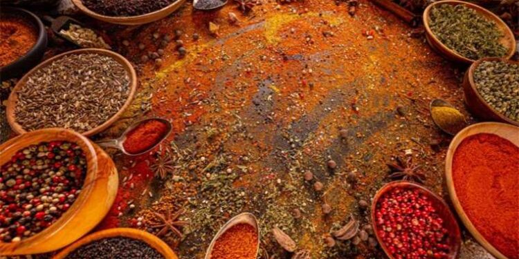 Esenyurt’tan Vietnam’a gitti: Taksi beklerken öldürüldü