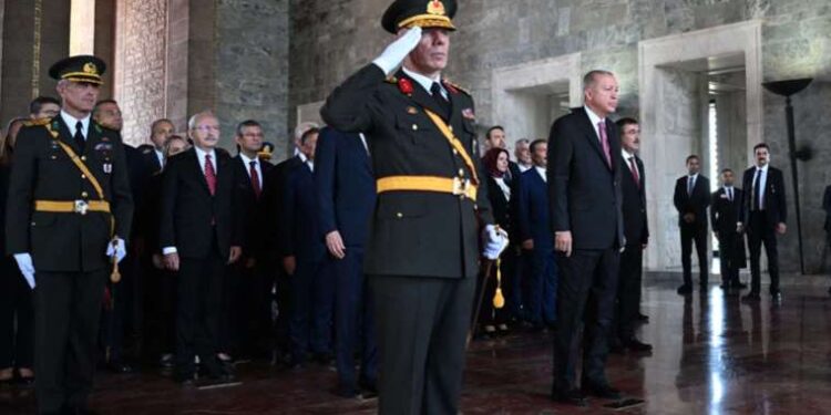 Büyük Zafer'in 101. yılı: Devlet erkanı 30 Ağustos için Anıtkabir'de