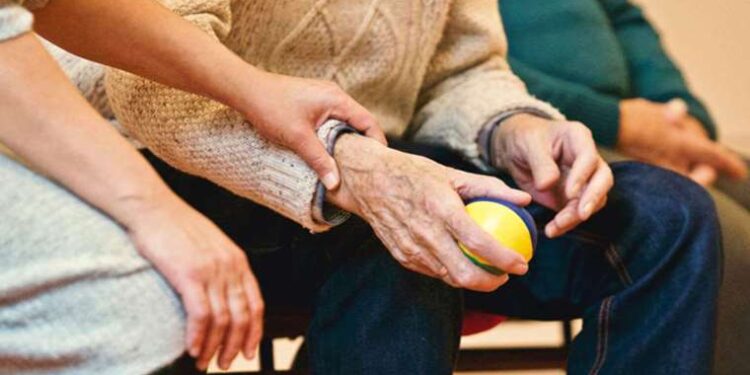 Erken teşhis çok önemli: Alzheimer’in belirtileri