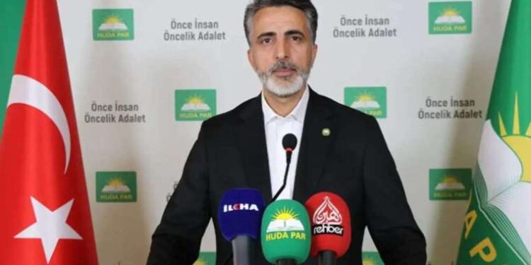 HÜDA PAR işareti aldı: ‘Ruhsatlı işletmelerde alkollü içki satışı yasaklansın’