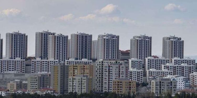 Kars’ta bıçaklı kavgada 15 yaşındaki çocuk öldü