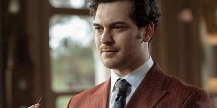Çağatay Ulusoy ekrana dönüyor: Yeni dizisi belli oldu