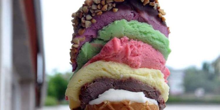 Dondurmadaki ‘renklendirici’ tehlikesine dikkat!