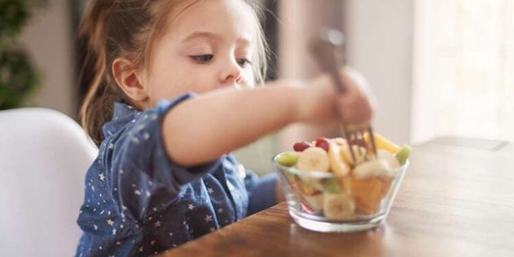 Çocukların beslenmesi zihinsel gelişimlerini etkiliyor!