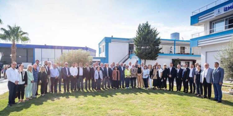 CHP İzmir delegelerinden Kılıçdaroğlu’na tam destek!