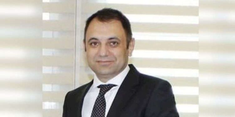 Metruk binaya tarihi eser operasyonu: 5 bin sikke ele geçirildi!