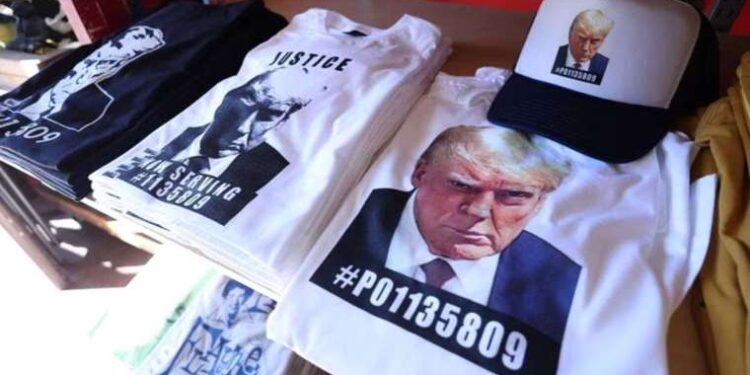 Denizde kaybolan gencin cesedi 2 gün sonra bulundu