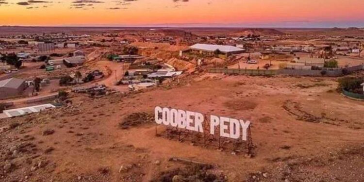 İnsanlar burada yeraltında yaşıyor: Coober Pedy’nin sırları