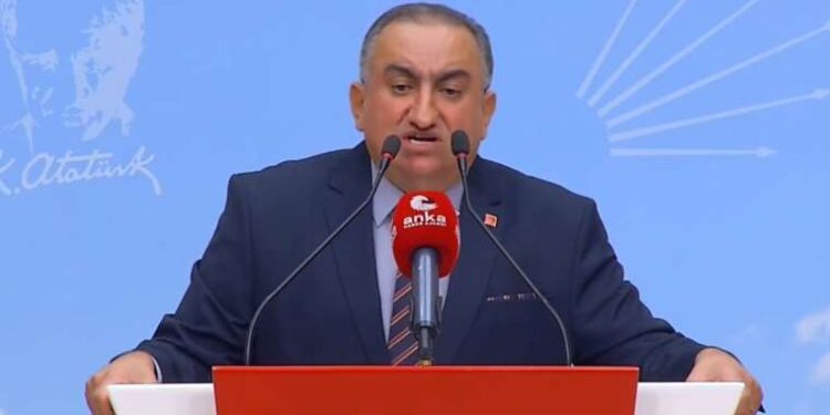 CHP'li Karahasan, genel başkan adaylığını açıkladı