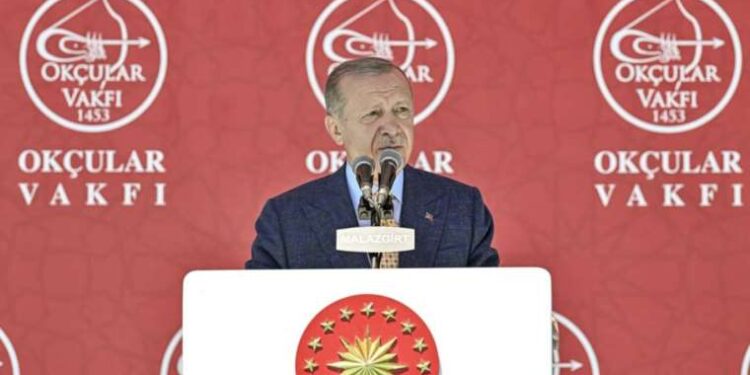 Son Dakika: Erdoğan 'yerel seçim'i işaret etti: 'İllerimizi tekrar geri almaya...'