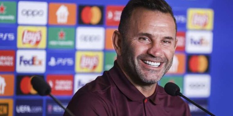 Okan Buruk'tan Davinson Sanchez açıklaması