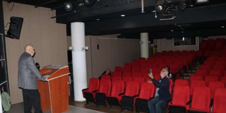 CHP Genel Başkanlığı’na adaylığını açıkladığı toplantıya toplam 7 kişi katıldı