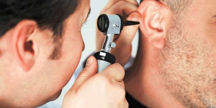 Kulak temizliği yapanlar dikkat: Temizlemek isterken sağlığınızdan olmayın