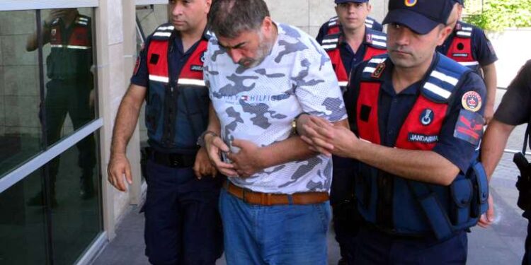 Doğaseverlerin çektikleri acı