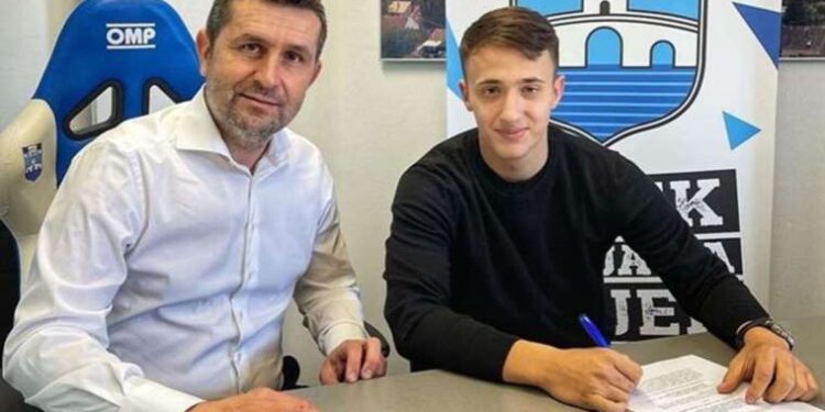 Eğitim-İş davası 23 Ocak’a ertelendi: ‘Meslek itibarına saldırı’