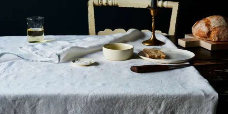 Yemekle baş başa bir akşam