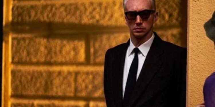 MSB açıklama yaptı: Savaş uçağının yakıt tankı araçların üzerine düştü!