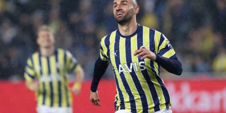Karagümrük'e transfer olan Serdar Dursun, Fenerbahçe'ye veda etti