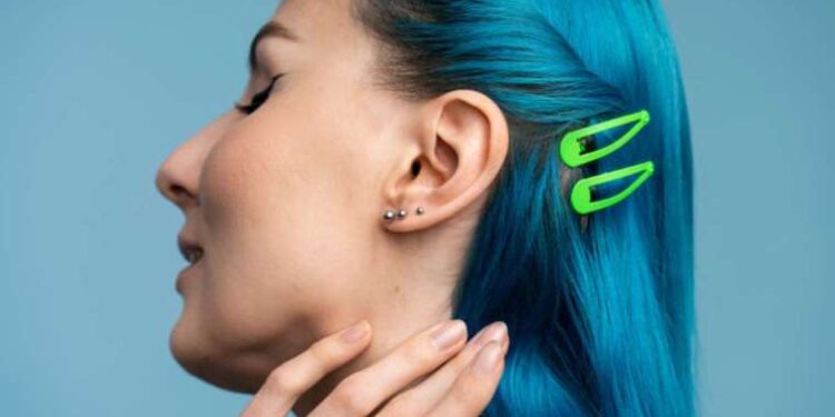 Kulak deldirmek sağlığınıza ciddi zararlar verebilir!