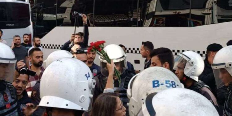 AYM kararları yine yok sayıldı: Cumartesi Anneleri gözaltına alındı