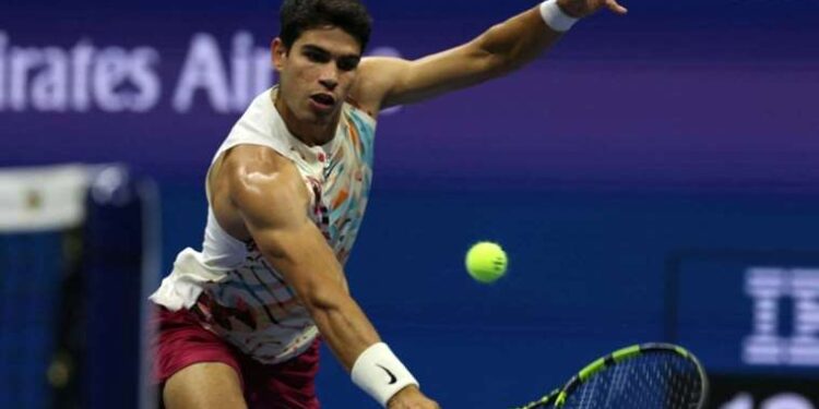 Rakibi çekildi... Carlos Alcaraz ABD Açık'ta ikinci turda!