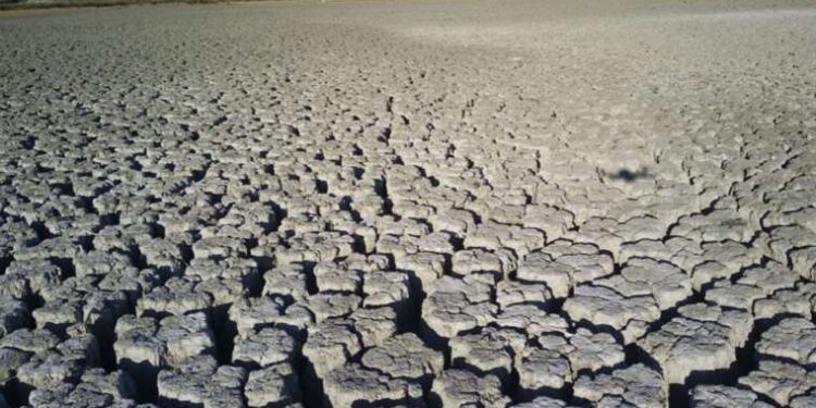 Türkiye’nin en sıcak ilçesinde sokaklar boşaldı