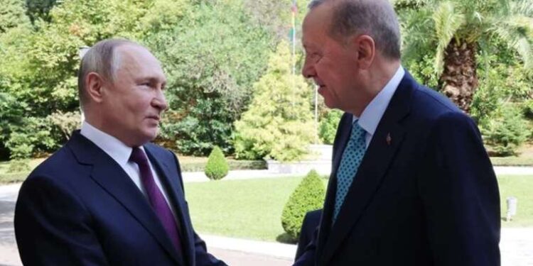 Microsoft’a yeni ve güçlü rakip yolda: Huawei işletim sistemini PC’lere getiriyor