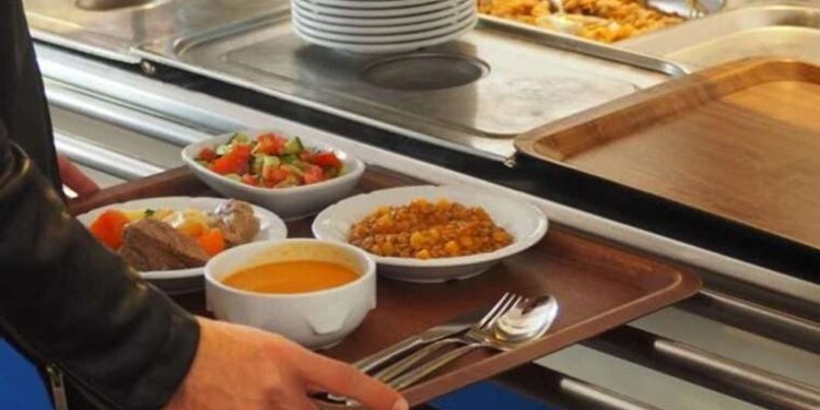 CHP Yoksulluk Dayanışma Ofisi'nden çarpıcı araştırma: KYK bursu 1250 TL üç öğün yemek 1275 TL!