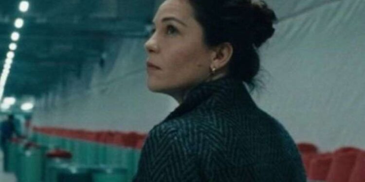 Havalimanında yakalandı: İç çamaşırından 30 milyon lira değerinde pırlanta çıktı