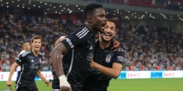 Beşiktaş'ta Trabzonspor maçı öncesi sakatlık