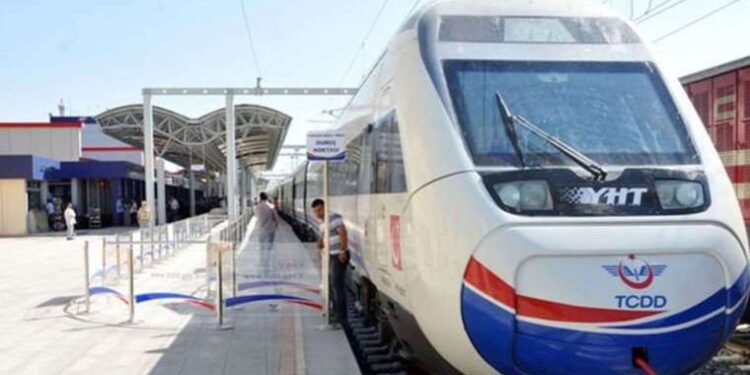 Borç batağındaki TCDD'ye Hazine desteği süresi uzatıldı