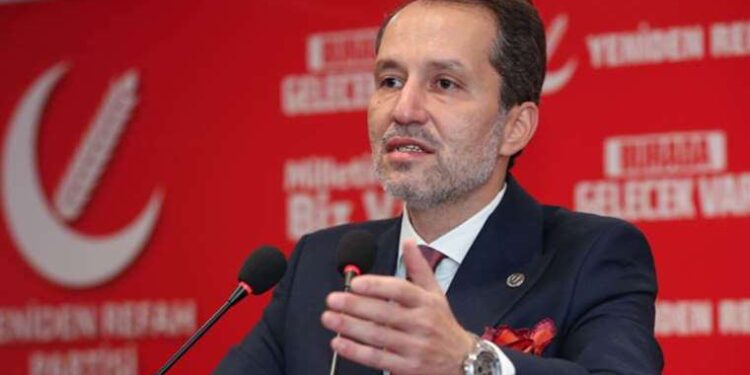 Cumhur İttifakı ortağı Fatih Erbakan'dan 'yeni anayasa' çıkışı