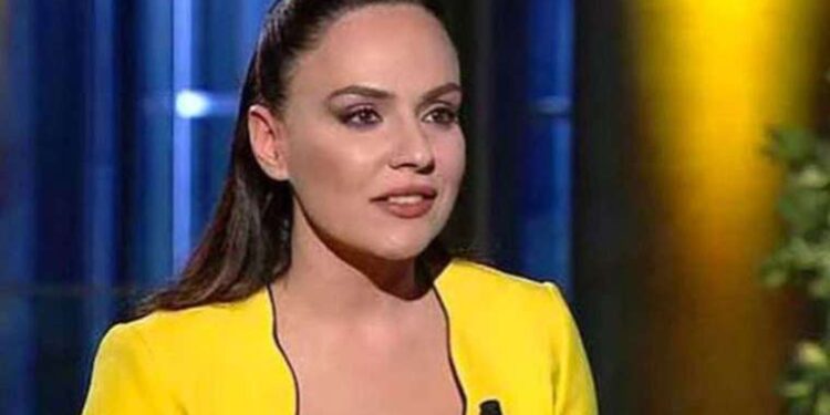 Buket Aydın yüzüne bebek kordon kanından hücre enjekte ettireceğini açıkladı