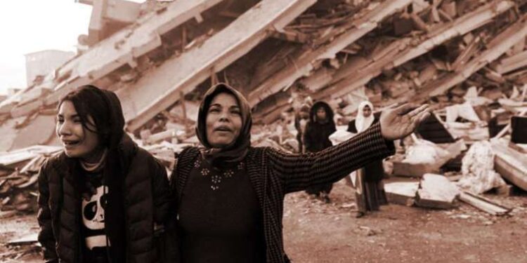 CHP'li Sümer: 'Depremzedelerin doğalgazı da kesiliyor'