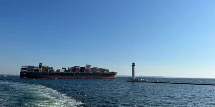 Ukraine: new attack on grain silos