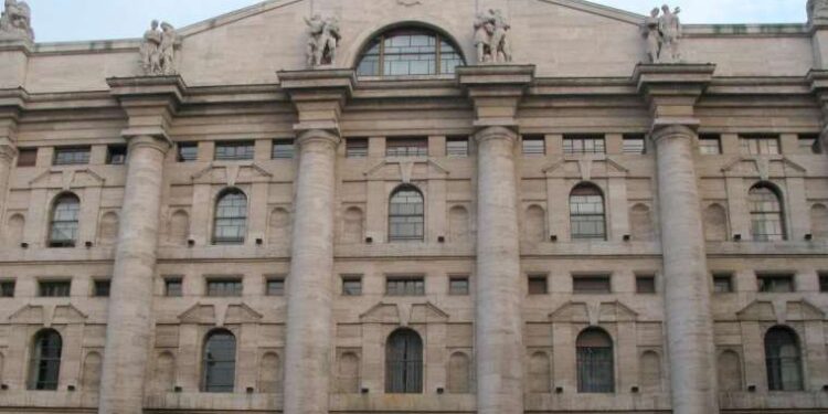 Meteor yağmurunda Knidos Antik Kenti’nde “Gökyüzünün Senfonisi” konseri